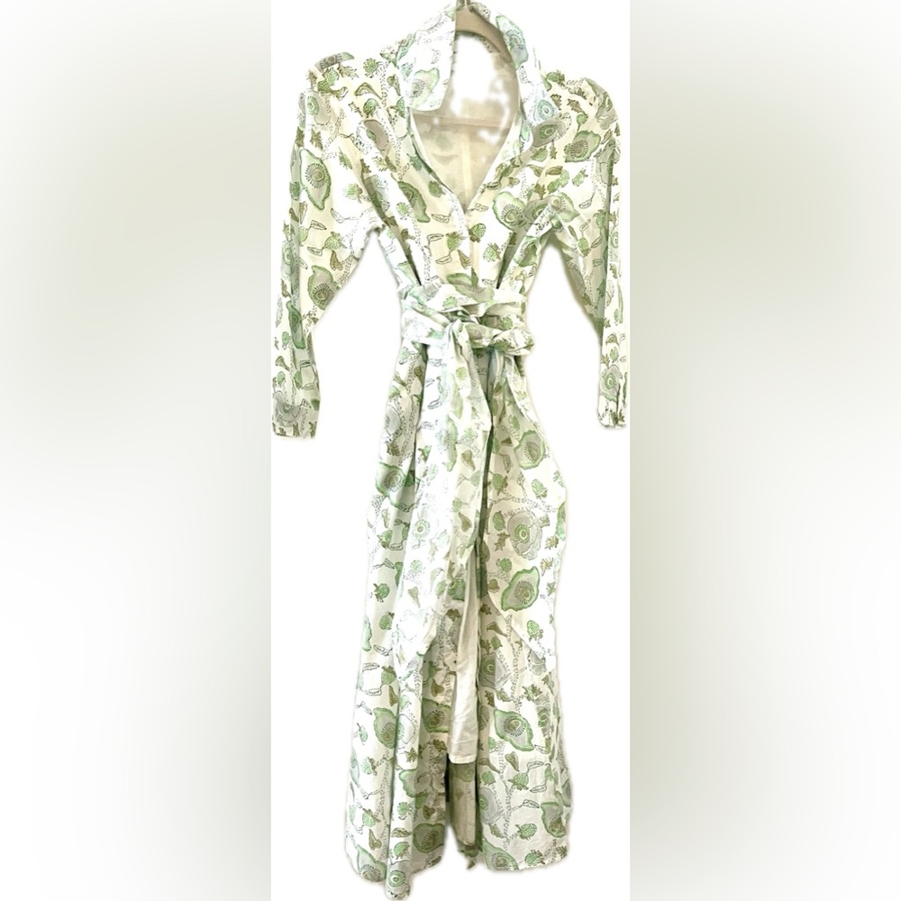 Julia Amory Cotton Button Down Shirt Dress in Celadon Buttercup - Picture 4 of 9